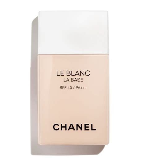 le blanc chanel la base|Chanel la base primer.